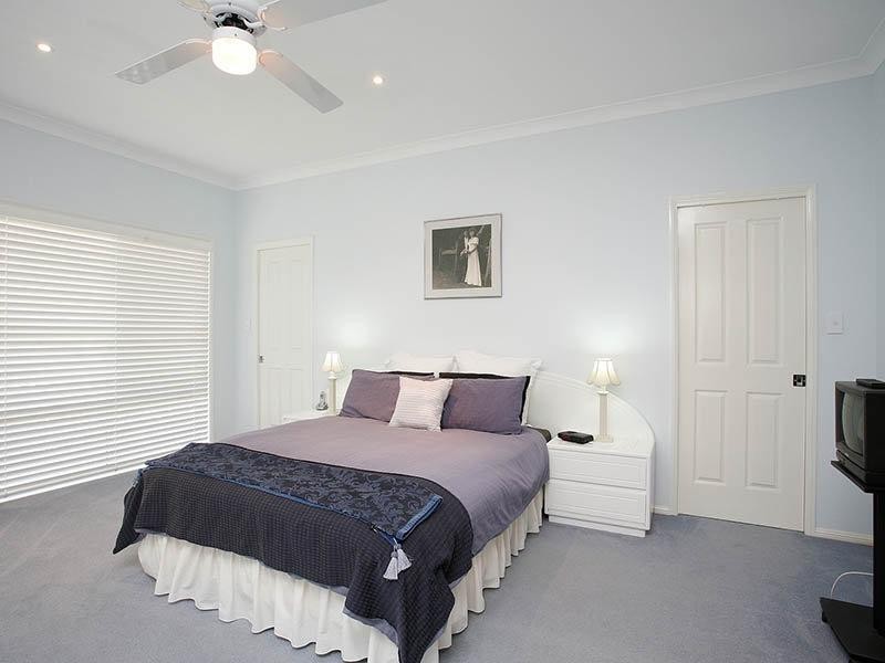 35 Pansy Street, Wynnum QLD 4178