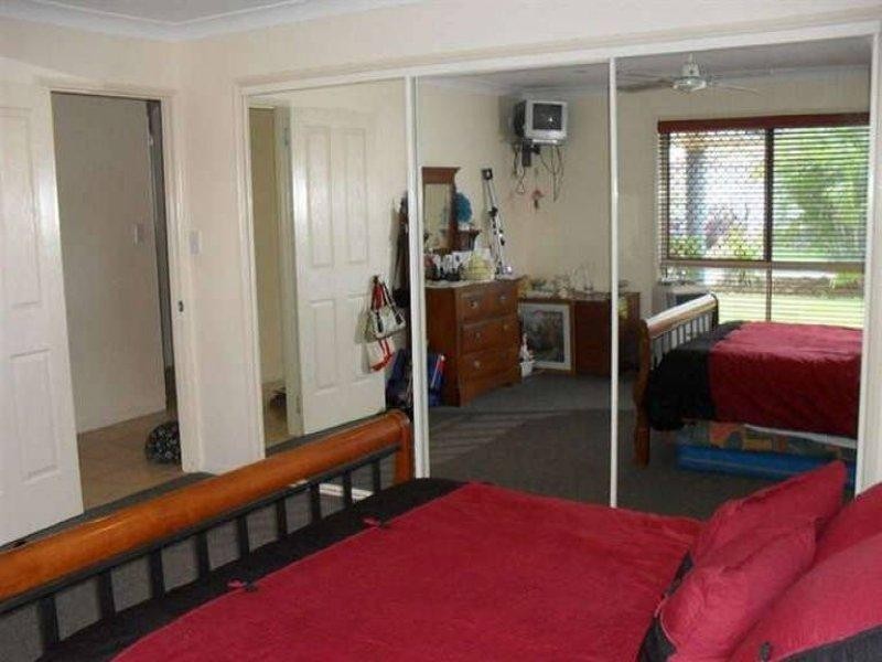 1 Summerhill Street, Victoria Point QLD 4165