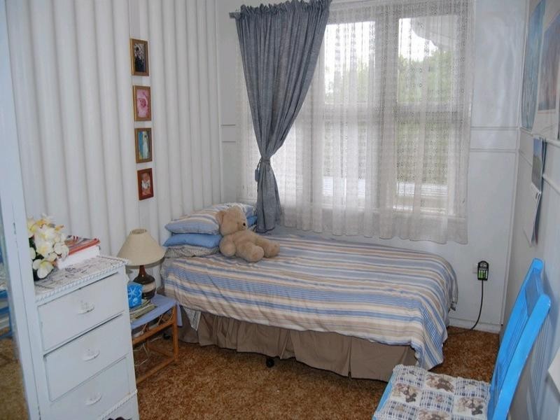 31 Grainger Street, Wynnum West QLD 4178