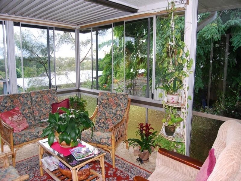 31 Grainger Street, Wynnum West QLD 4178
