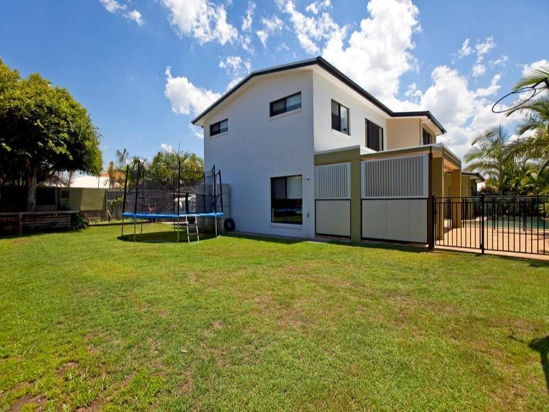 34 Charles Place, Manly West QLD 4179