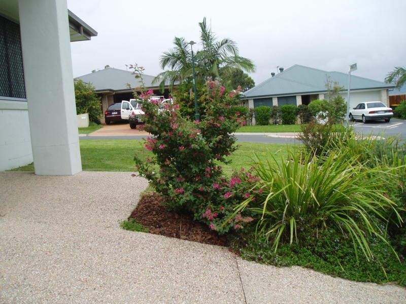 1 Dundee Crescent, Wakerley QLD 4154