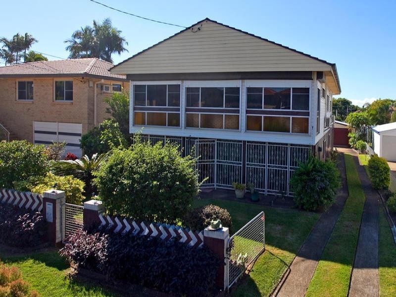 35 Bonniebrae Street, Wynnum West QLD 4178