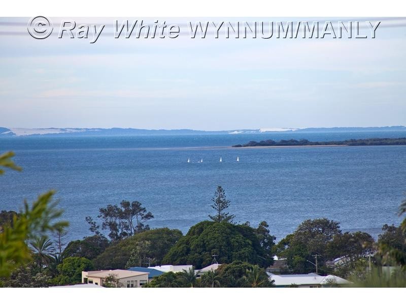 83 Carlton Terrace, Wynnum QLD 4178