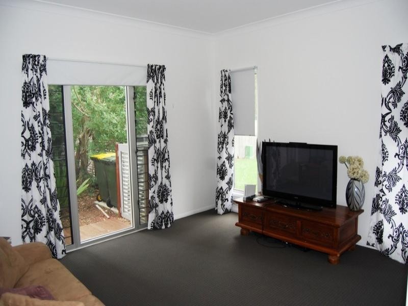 75 Lockwood Crescent, Manly West QLD 4179