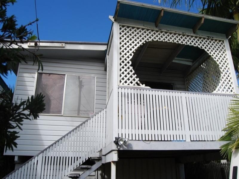 52A Glenora Street, Wynnum QLD 4178