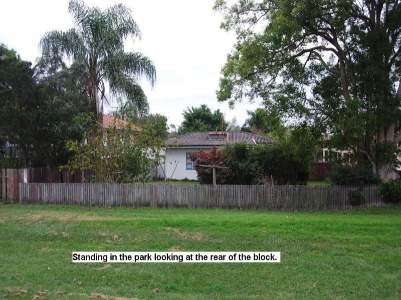 16 Tulip Street, Wynnum QLD 4178