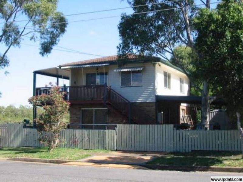 45 Bellevue Parade, Lota QLD 4179