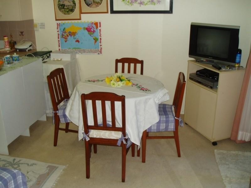 44/40 Carmichael Court, Wynnum West QLD 4178