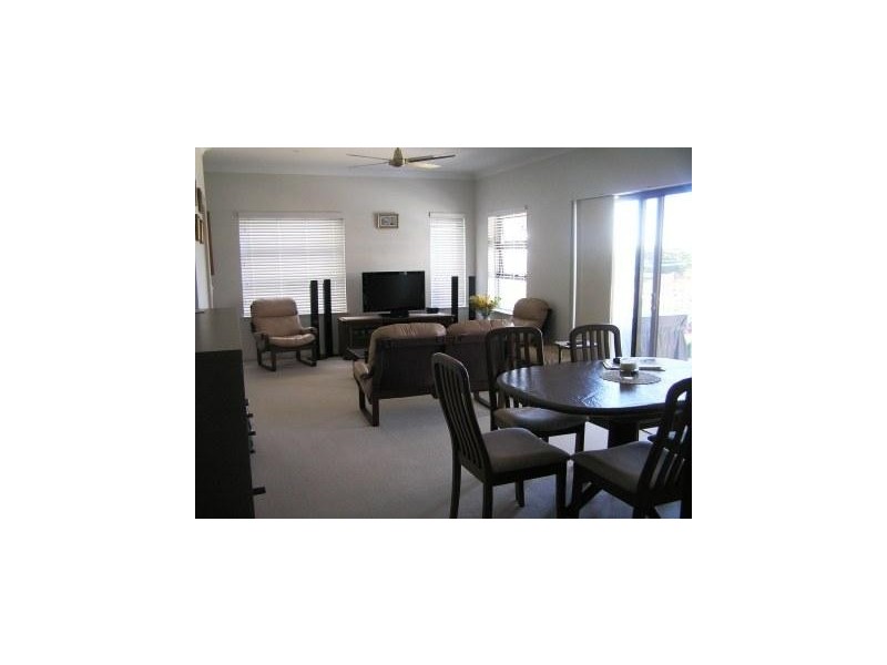 28/36 Charlotte Street, Wynnum QLD 4178