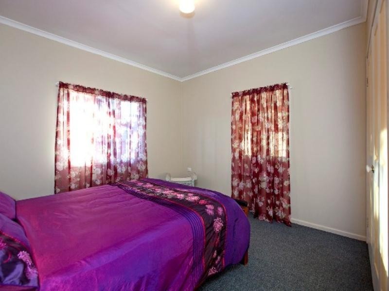 152 Wondall Road, Wynnum West QLD 4178