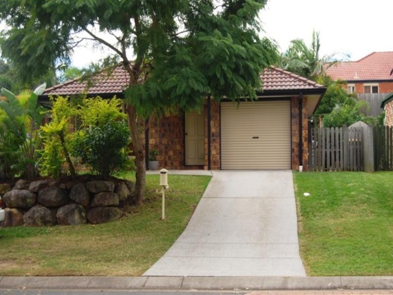 22 Oberon Esplanade, Hemmant QLD 4174