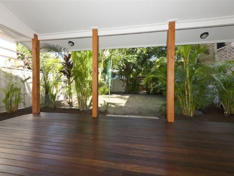 115 Wynnum Esplanade, Wynnum QLD 4178