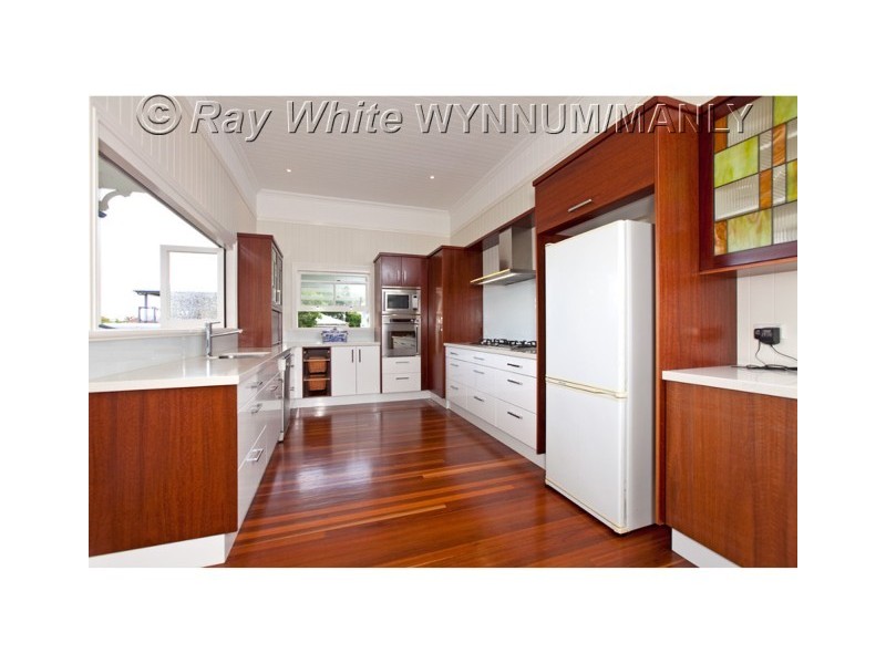 36 Pine Street, Wynnum QLD 4178