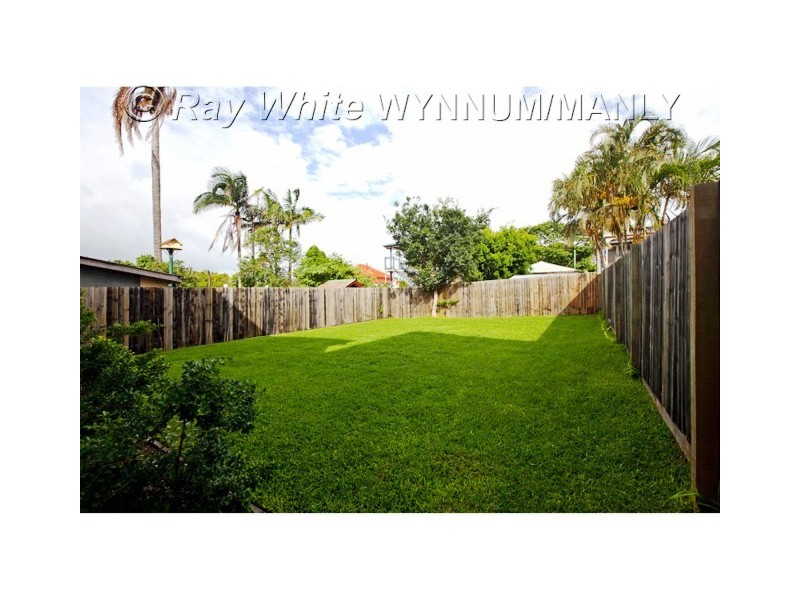 36 Pine Street, Wynnum QLD 4178