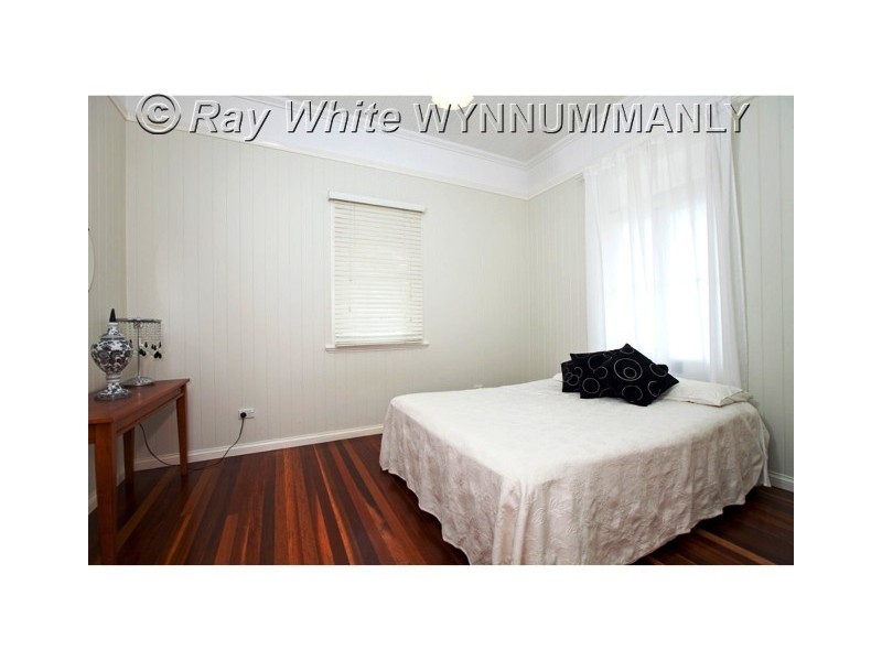 36 Pine Street, Wynnum QLD 4178