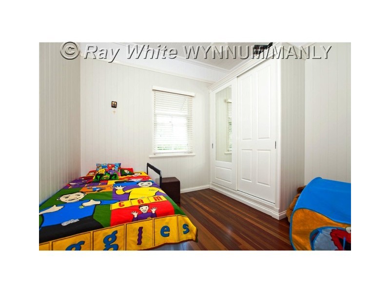 36 Pine Street, Wynnum QLD 4178