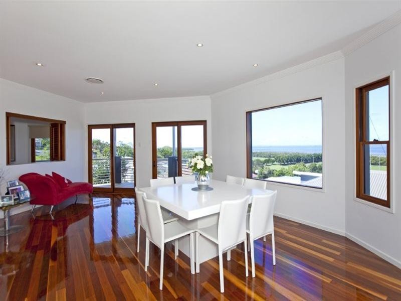 50 Prospect Street, Wynnum QLD 4178