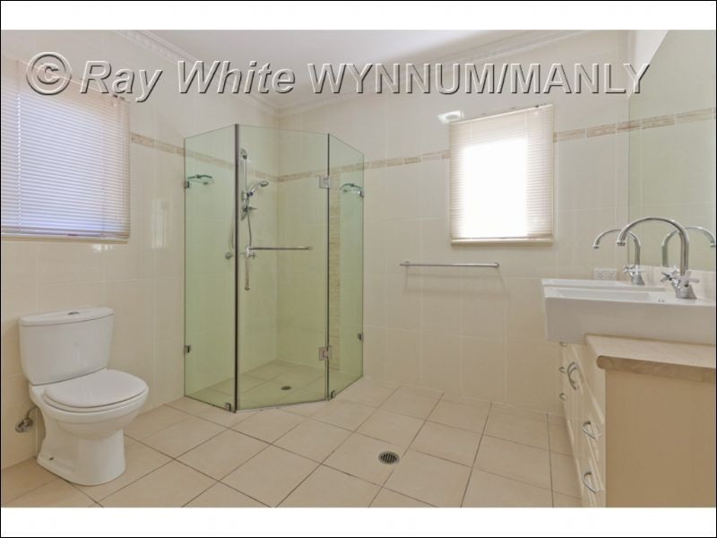 115 Wynnum Esplanade, Wynnum QLD 4178