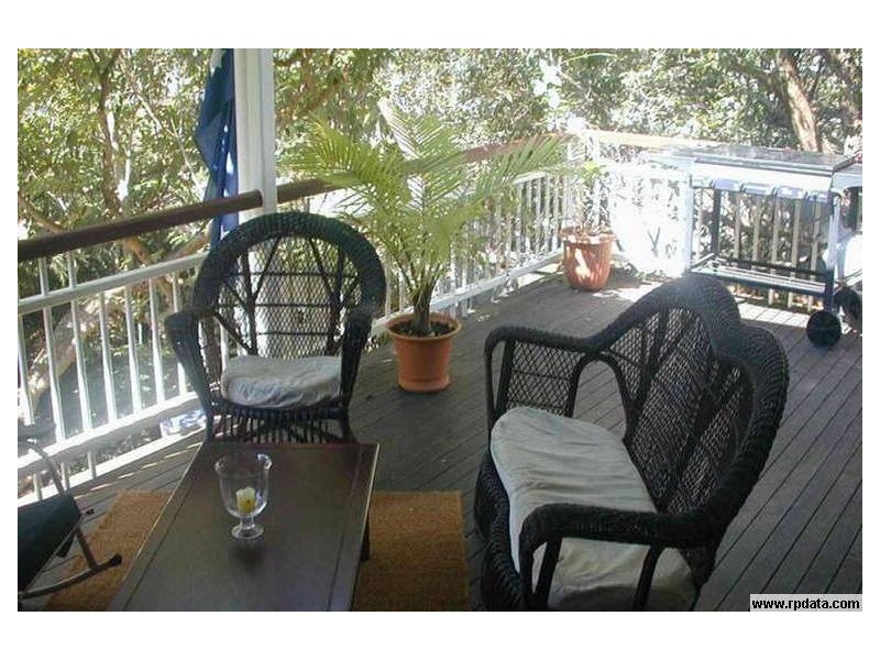 151 Hindes Street, Lota QLD 4179