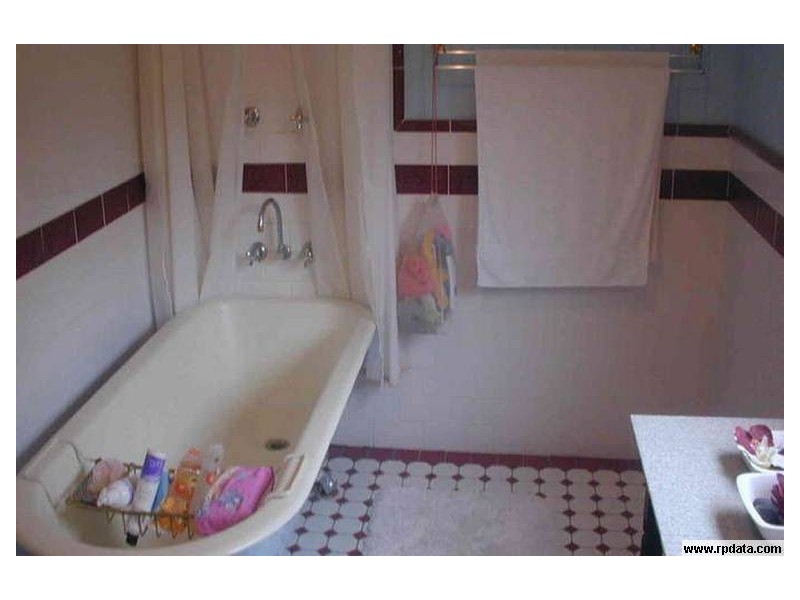 151 Hindes Street, Lota QLD 4179