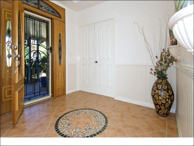 124 Petersen Street, Wynnum QLD 4178