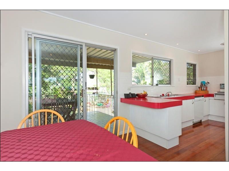 15 Tulkara Street, Manly West QLD 4179