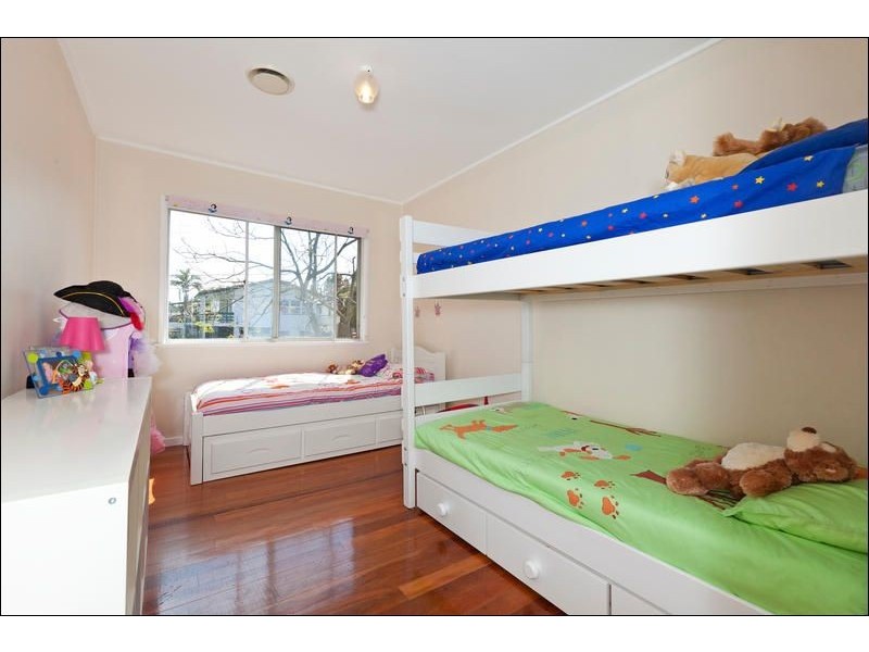15 Tulkara Street, Manly West QLD 4179