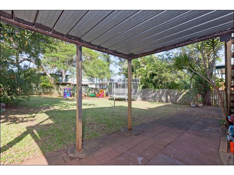 15 Tulkara Street, Manly West QLD 4179