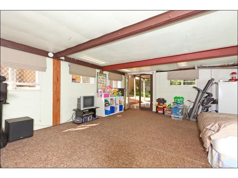 15 Tulkara Street, Manly West QLD 4179