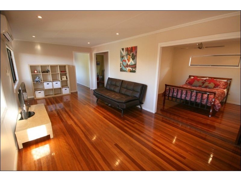 41 St Catherines Terrace, Wynnum QLD 4178