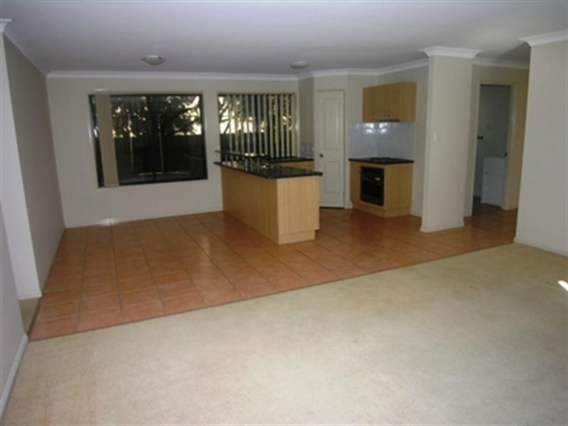 12 Murdock Place, Wakerley QLD 4154