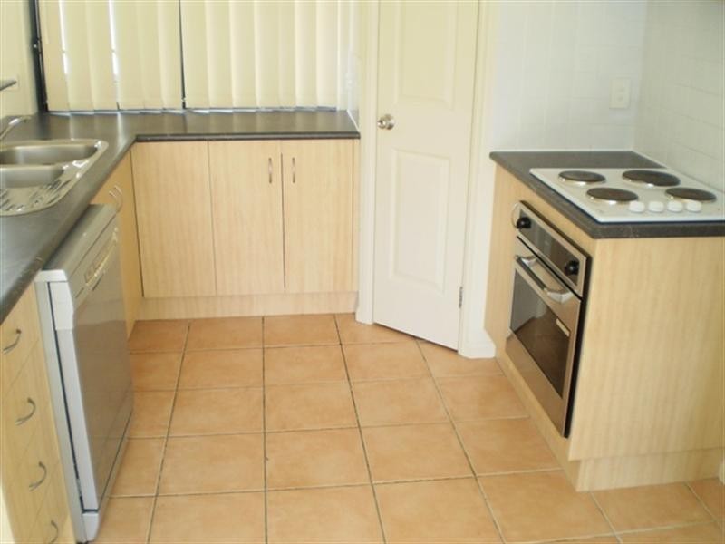 12 Murdock Place, Wakerley QLD 4154