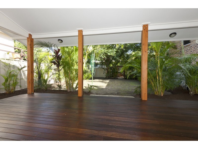 115 Wynnum Esplanade, Wynnum QLD 4178