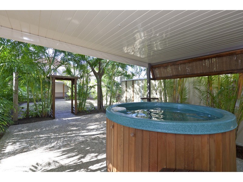 115 Wynnum Esplanade, Wynnum QLD 4178