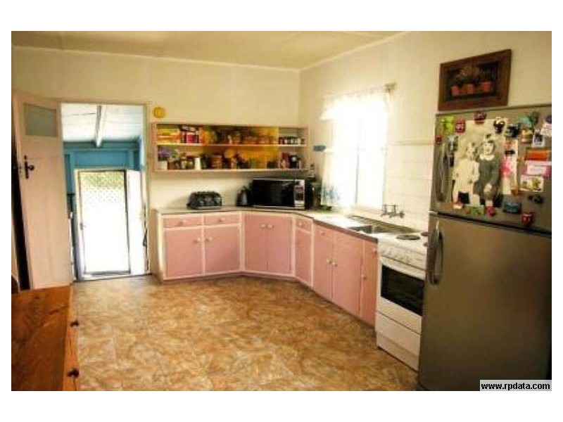 29 Andrew Street, Lota QLD 4179