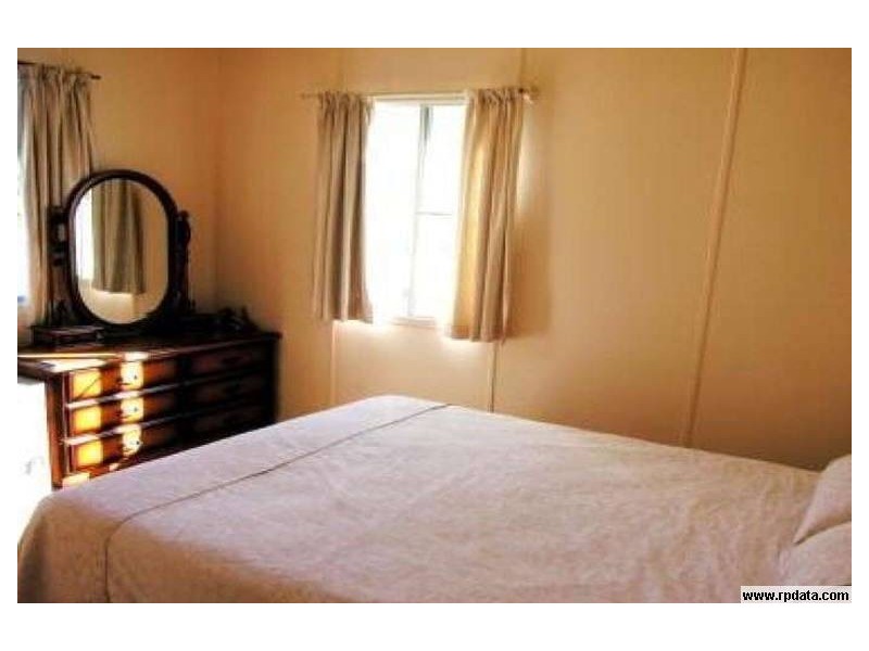 29 Andrew Street, Lota QLD 4179