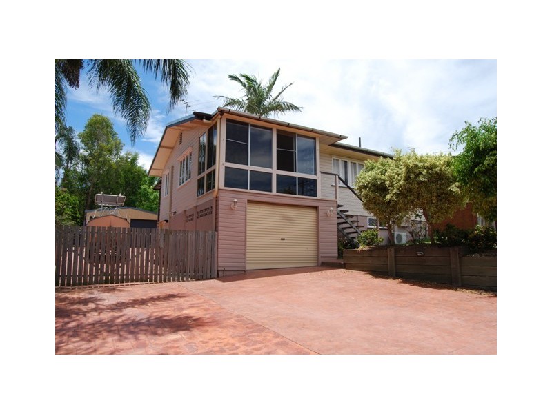 55 Banoon Drive, Wynnum QLD 4178