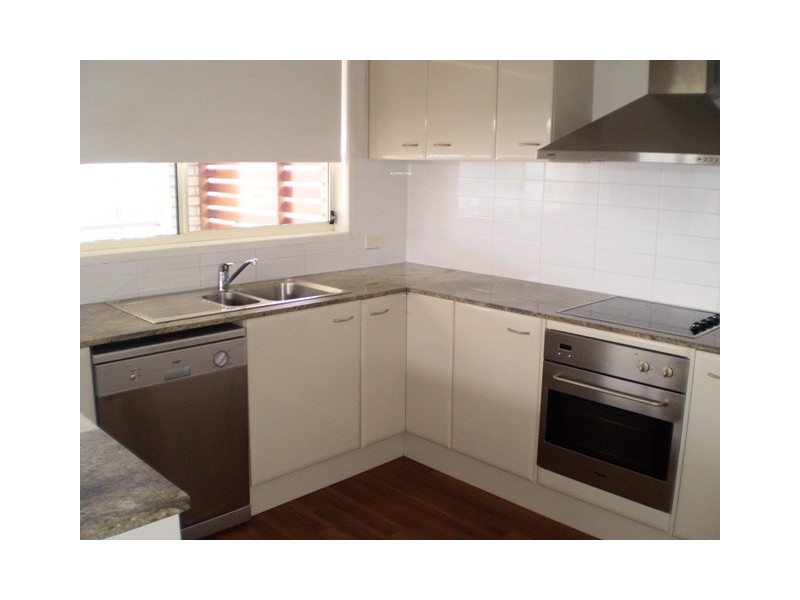 69 Daisy Road, Manly West QLD 4179