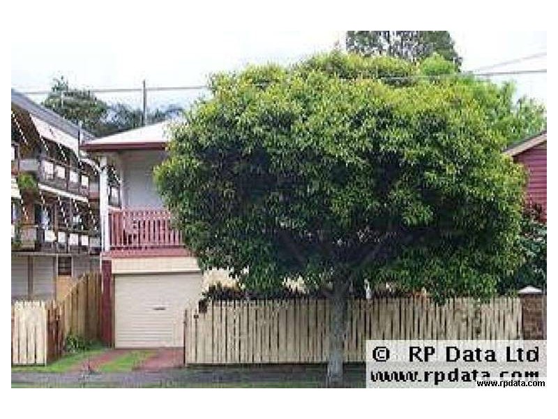 11 Charlotte Street, Wynnum QLD 4178
