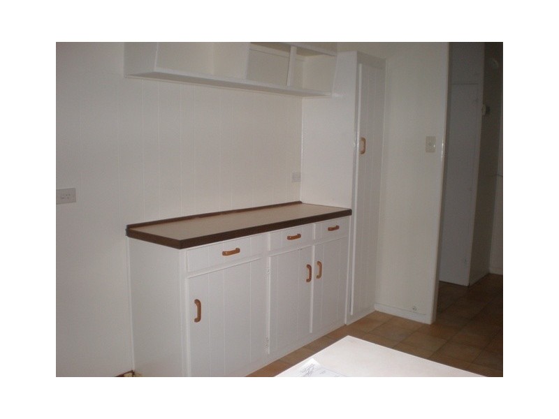 21 Hellyer Street, Wynnum West QLD 4178