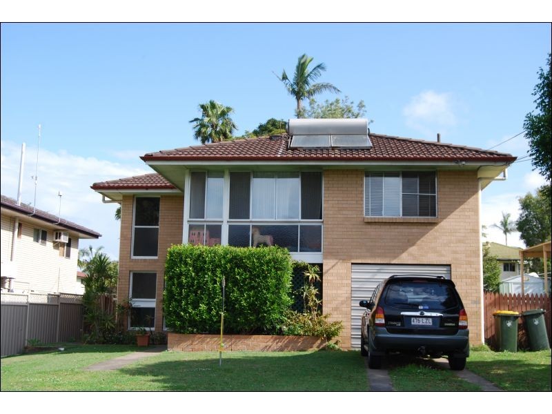 5 Donbeth Street, Wynnum West QLD 4178