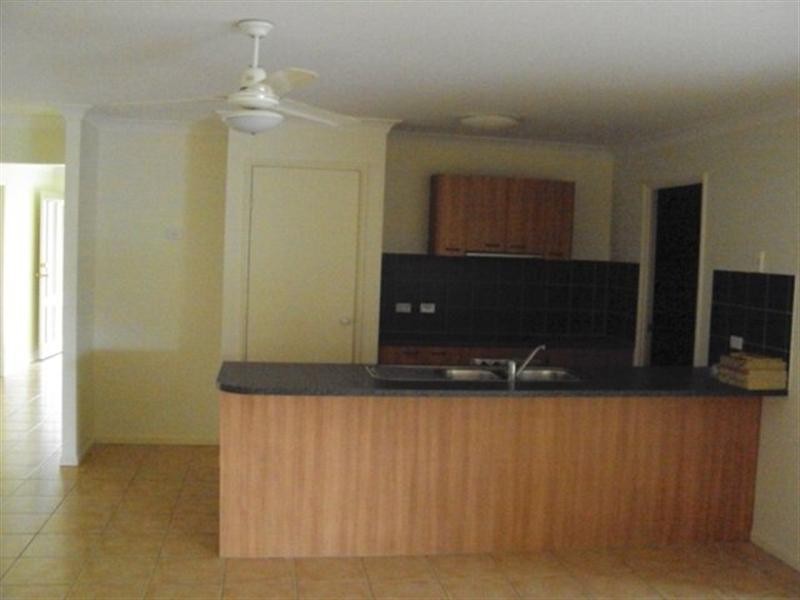 38 Brookside Place, Lota QLD 4179