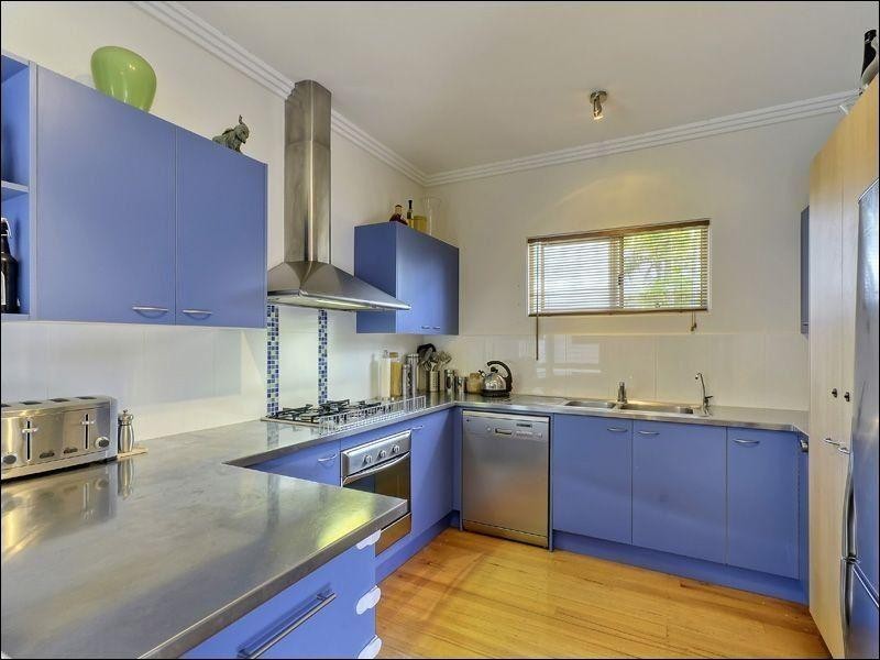 13 Walnut Street, Wynnum QLD 4178