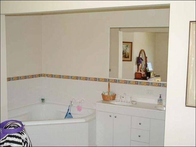 87 Allan Day Drive, Wellington Point QLD 4160