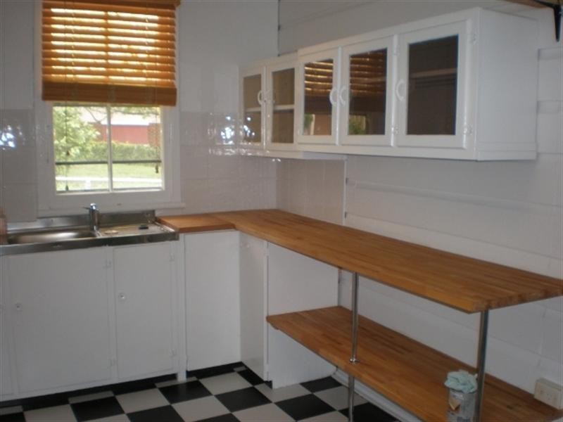 76 Cedar Street, Wynnum QLD 4178