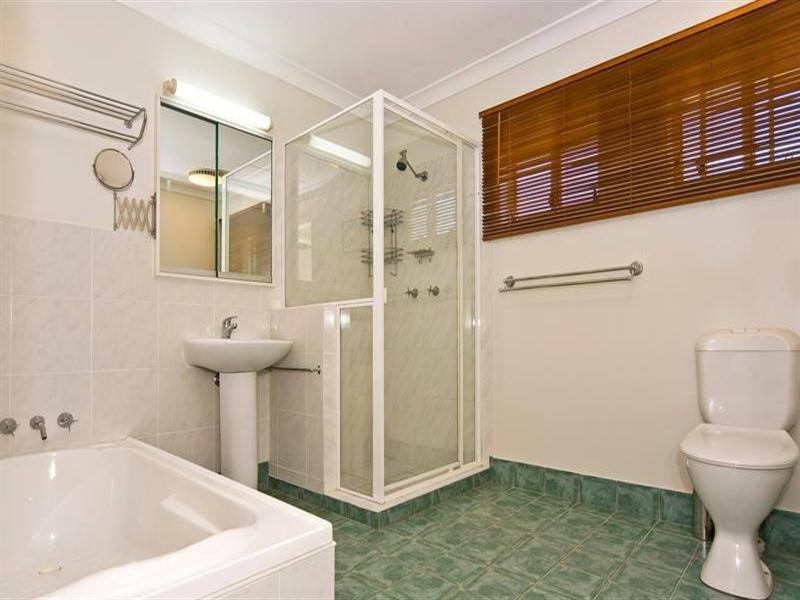 23 Constellation Way, Wynnum QLD 4178