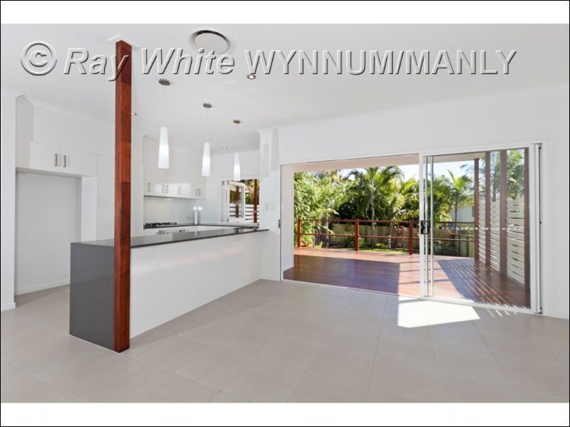 35 Seabreeze Road, Manly West QLD 4179