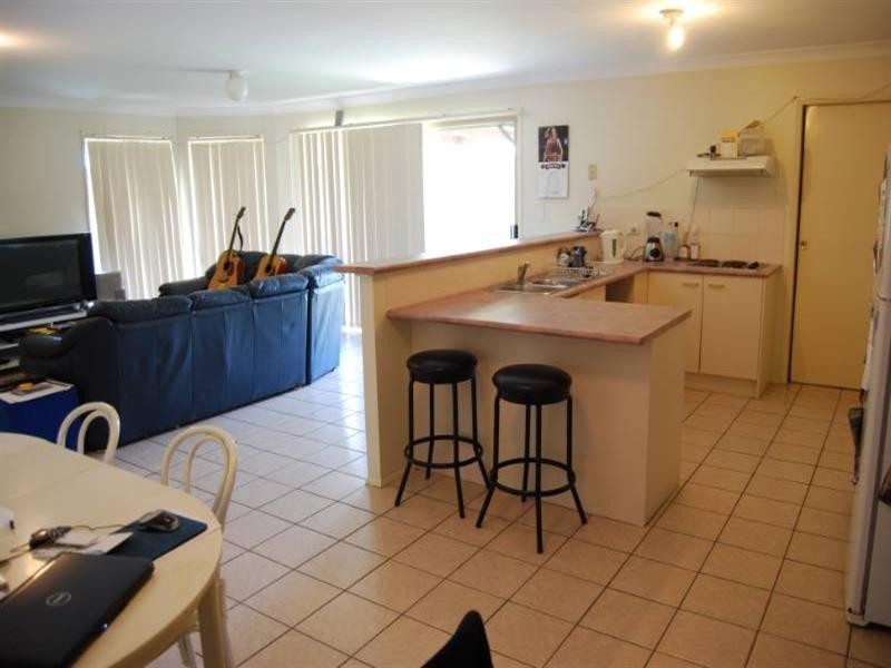 22 Jennifer Street, Birkdale QLD 4159