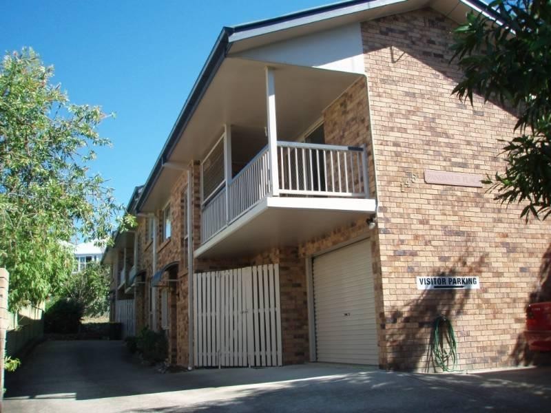 1/145 Melville Terrace, Manly QLD 4179